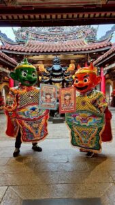 DE8DD451-27B5-45DB-A500-7CE0BBBF35D1